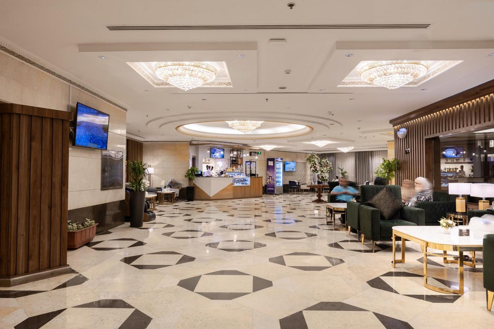 Emaar Grand hotel Makkah, 4 star 7-night December Umrah package